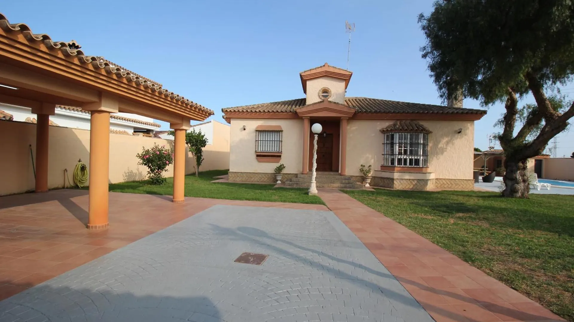 Los Almendros Chiclana de la Frontera